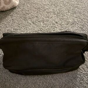 Beis toiletry bag - the dopp kit